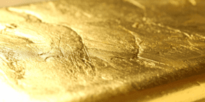 RCS_202602_P_13_Blog-Ouro-2-300x150 Ouro em queda? Por que os recuos são melhores oportunidades de compra do que parecem